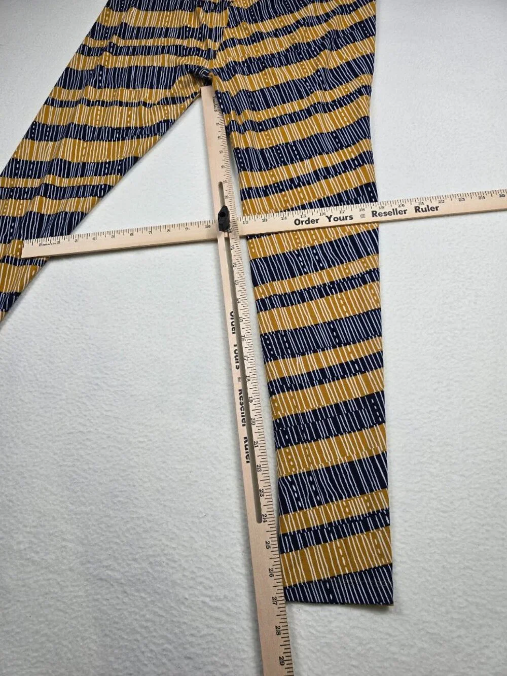 LuLaRoe Tall & Curvy OS Striped Leggings Yellow & Navy Stretch Fabric - Picture 6 of 6